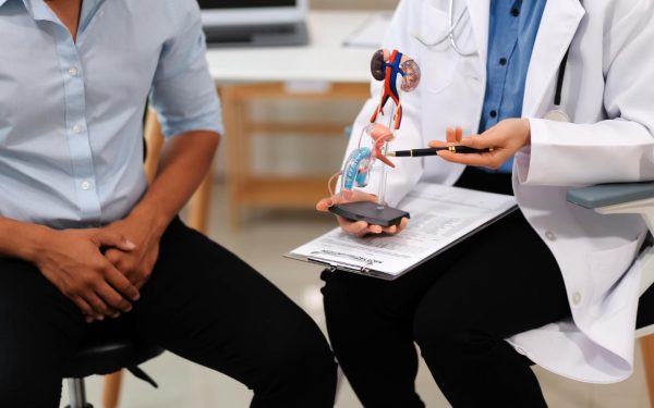 Care sunt alternativele non-medicale comparativ cu suplimentele pentru sănătatea prostatei și a sistemului urinar?
