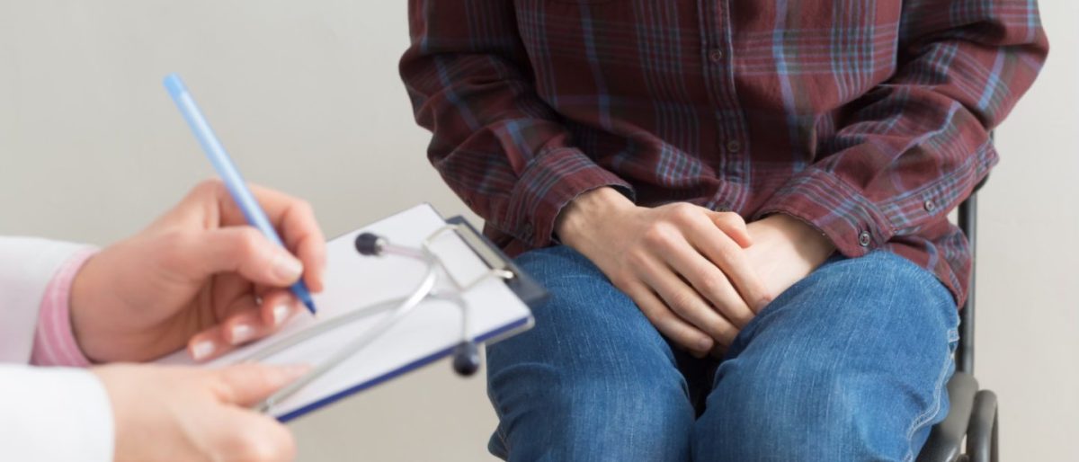 Ce afecțiuni non-prostatice pot cauza simptome urinare similare?